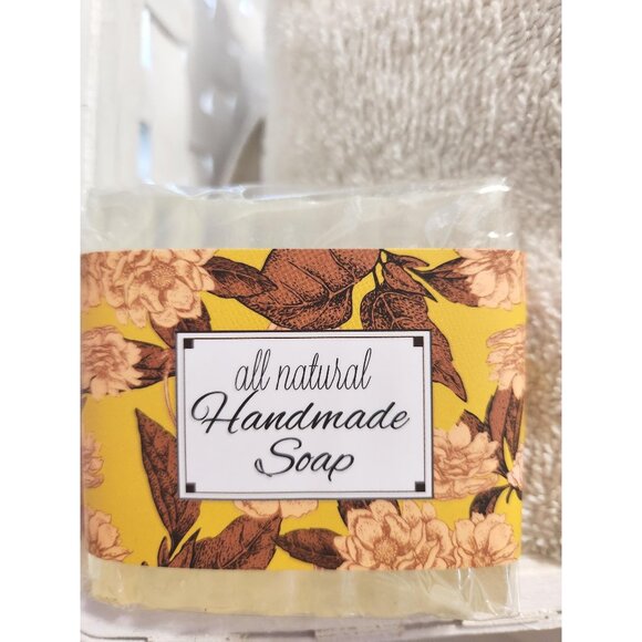 Bright Ruby Grapefruit Glycerine Soap Bar | Handmade in Canada - Picture 1 of 10